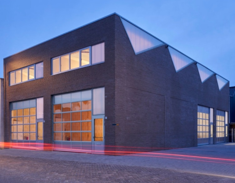 Lift Maintenance, Lift Repairs, Modernisation and Full Lift Replacement for Bedfordshire Buckinghamshire Berkshire London South East Bournemouth